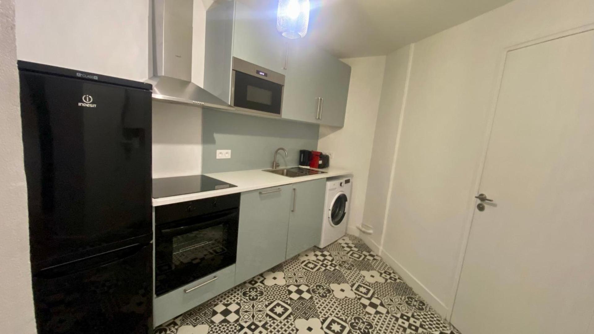 Appartement Lumineux Proche Saint-Lazare - 8P Paris Eksteriør billede